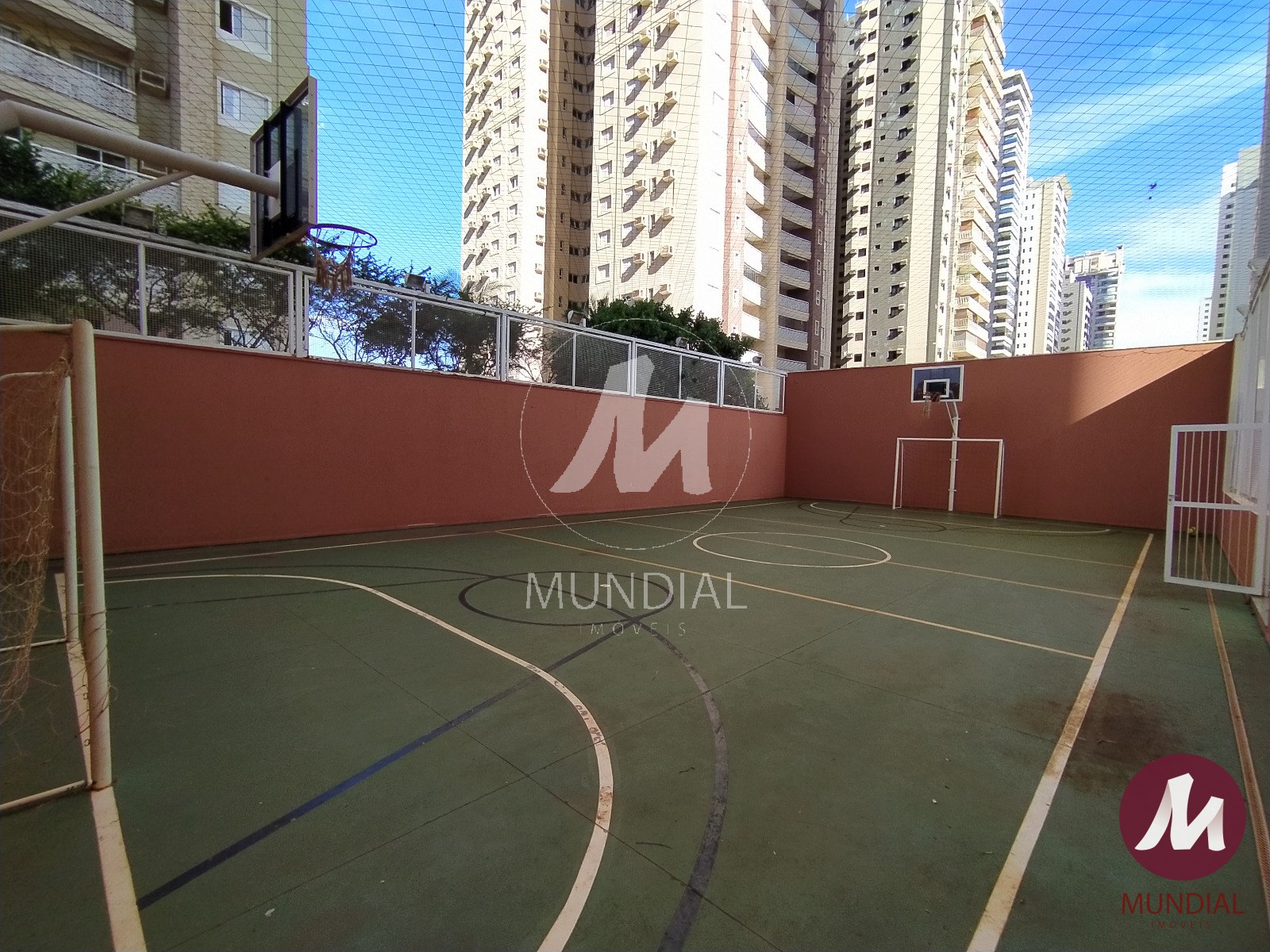 Quadra de esportes — foto 40