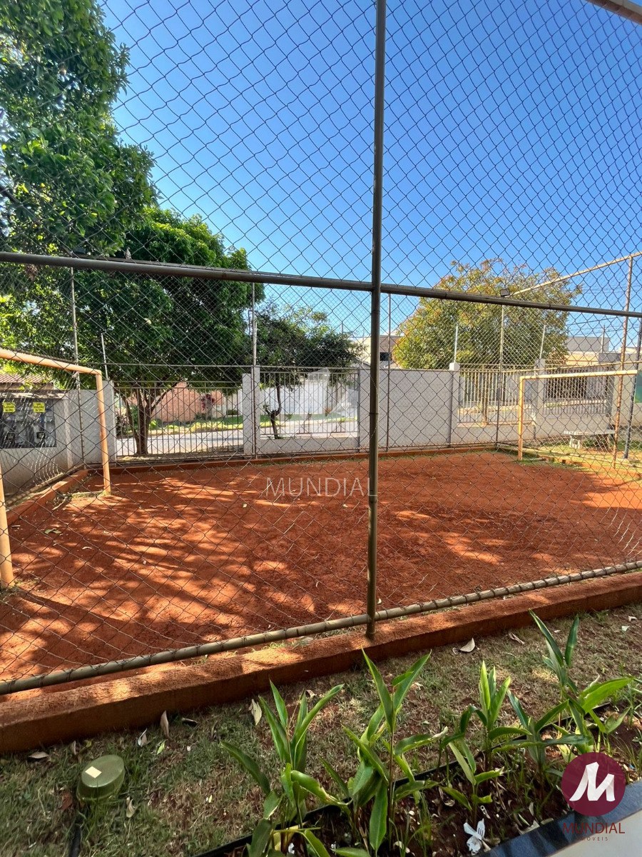 Quadra de esportes — foto 12