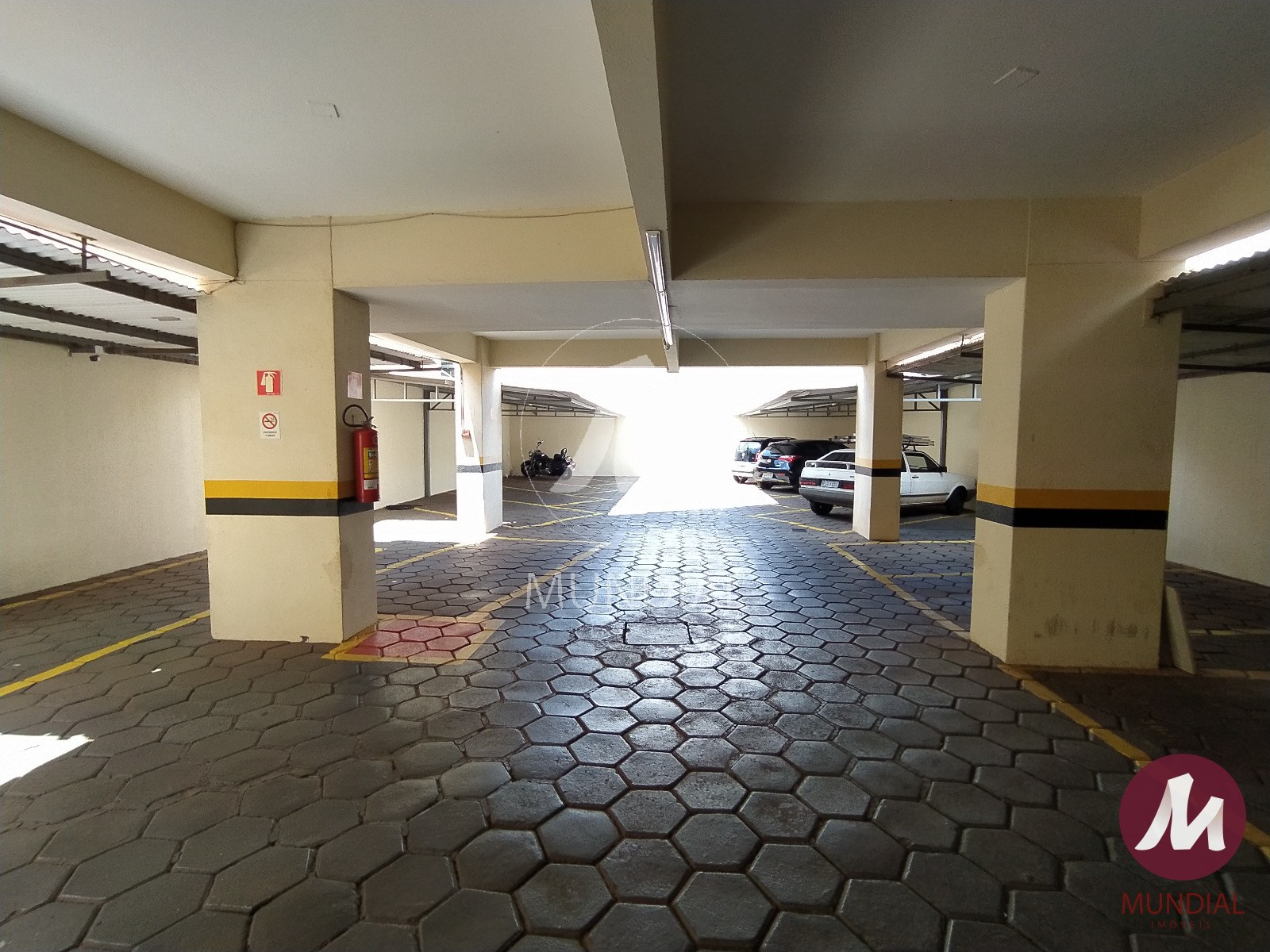 Garagem — foto 7