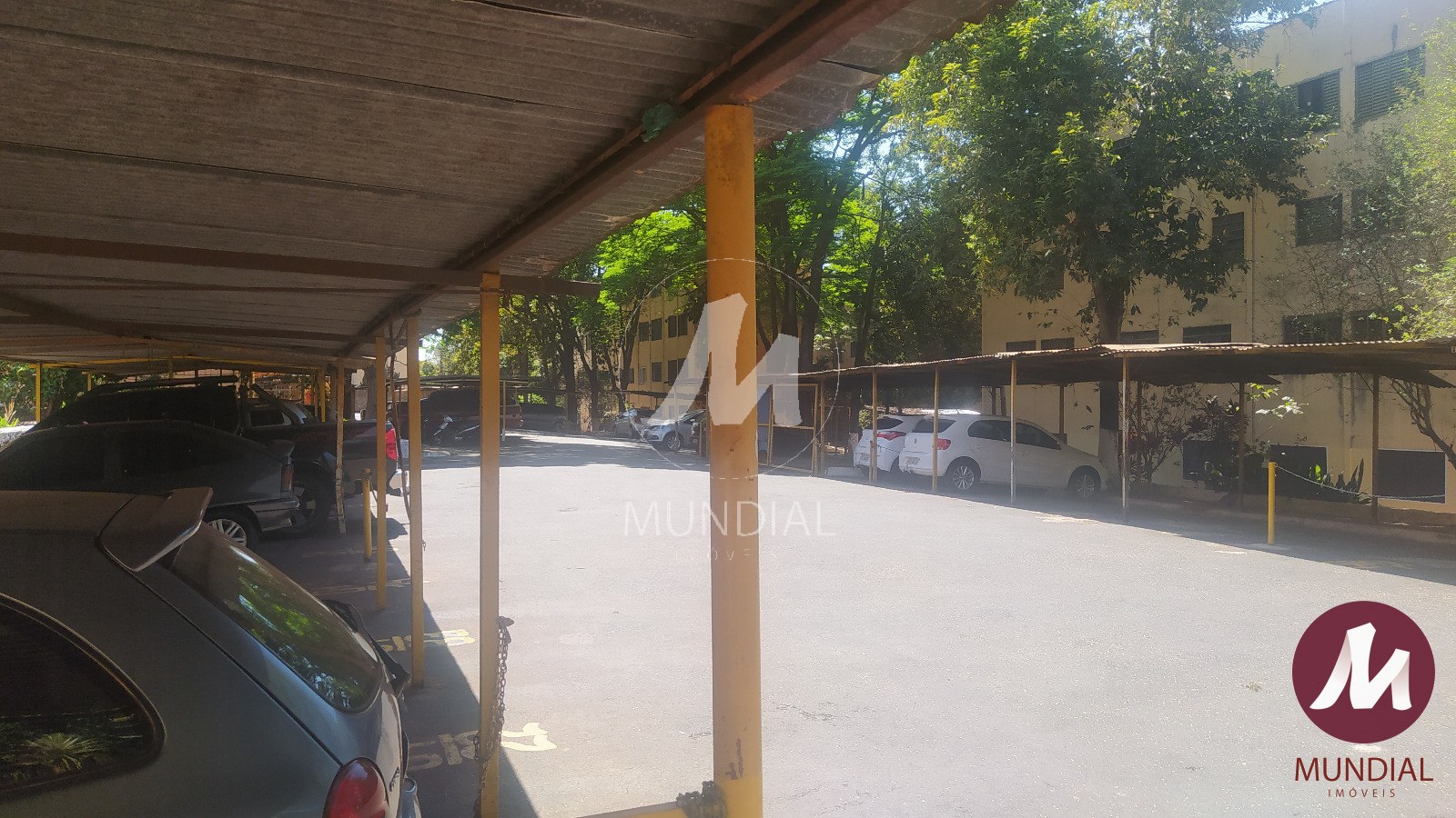 Garagem — foto 13