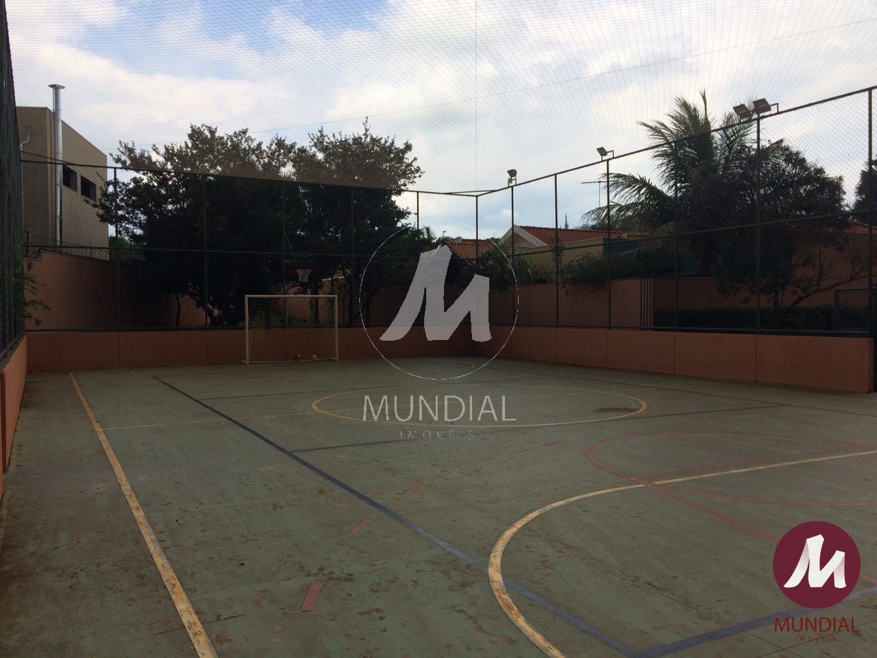 Quadra de esportes — foto 19