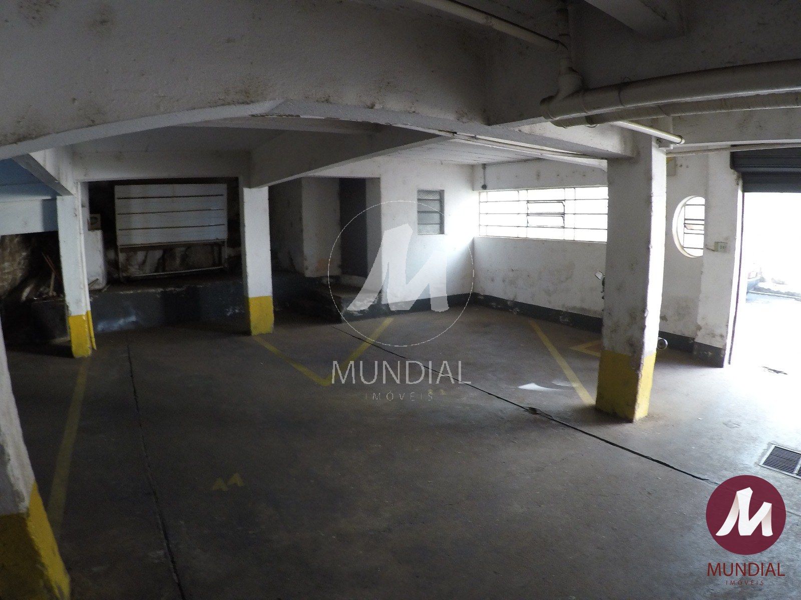 Garagem — foto 16