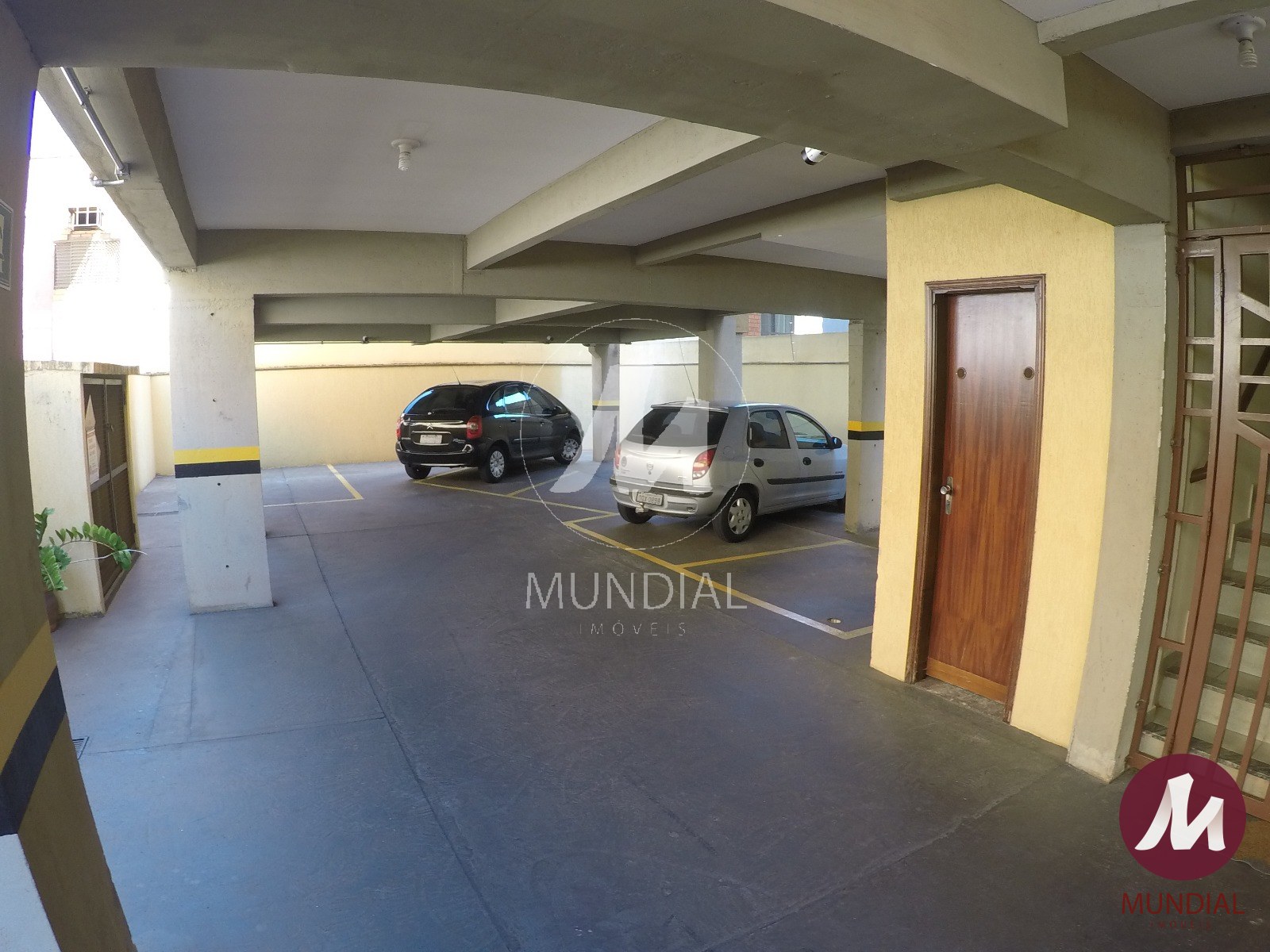 Garagem — foto 10