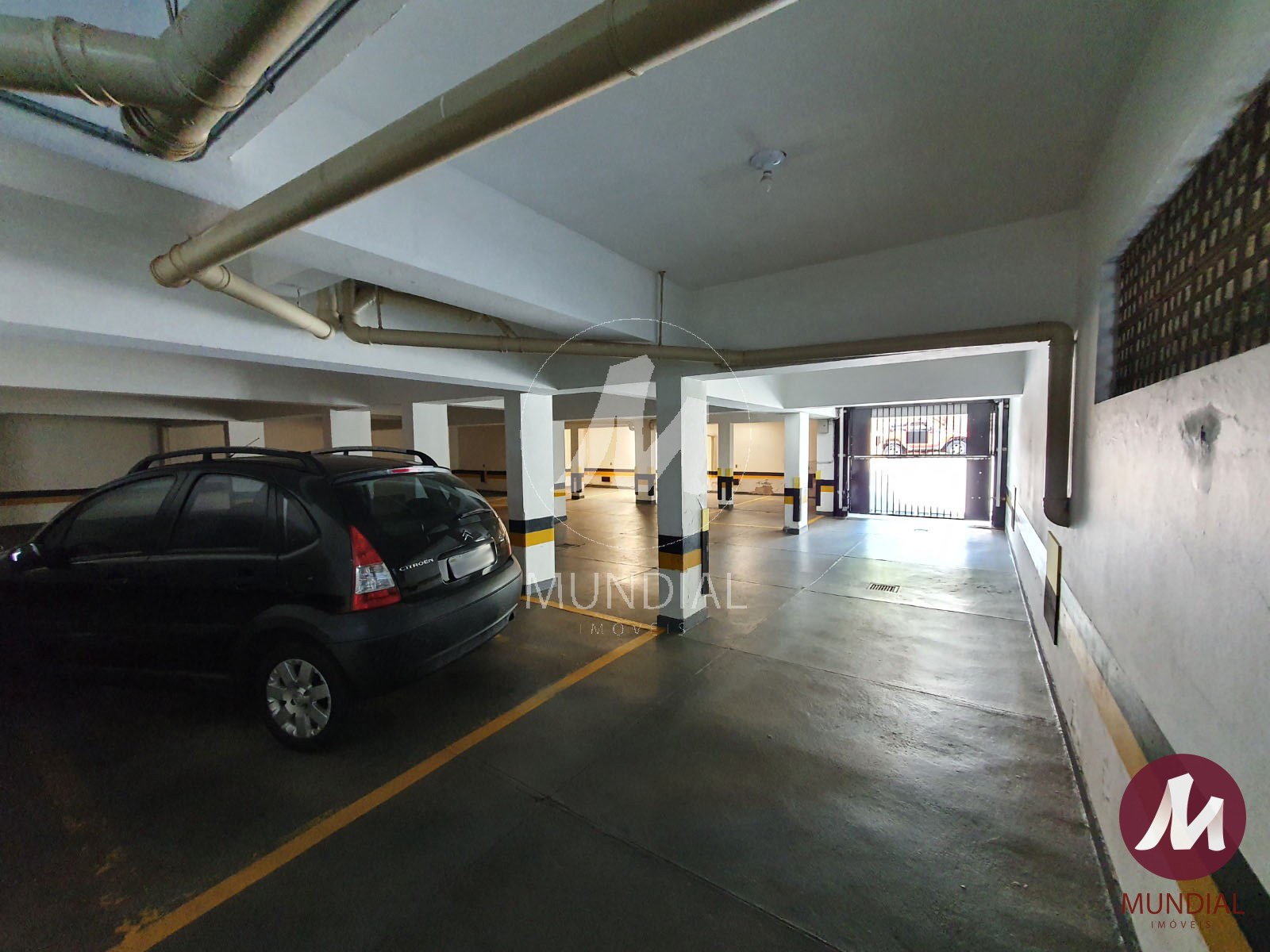 Garagem — foto 19