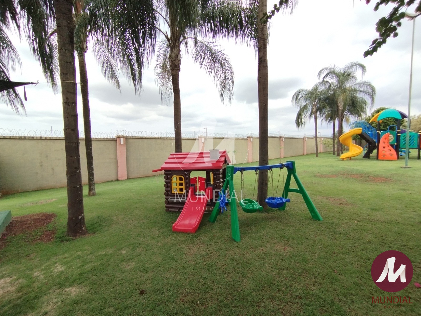 Playground — foto 43