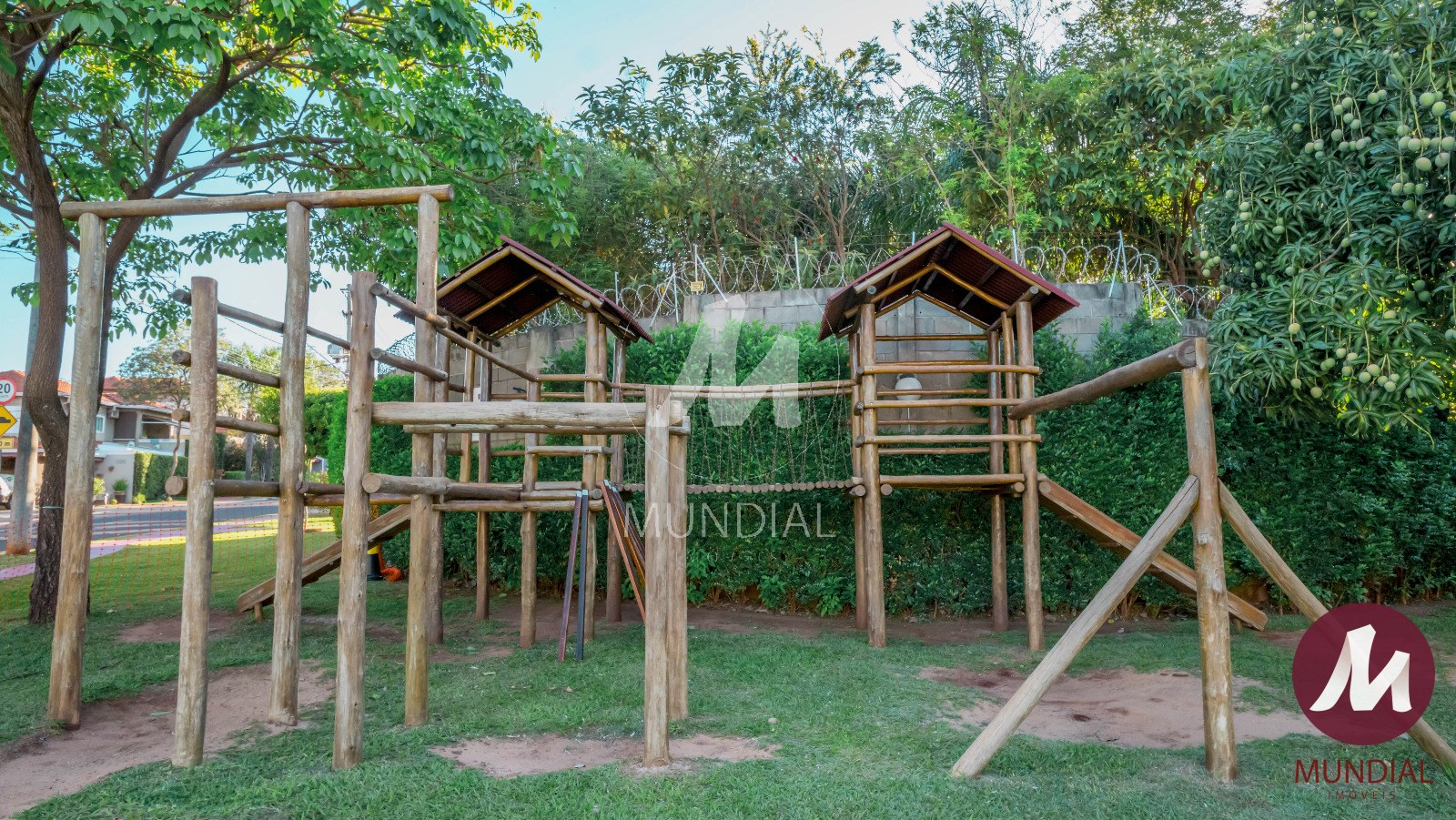 Playground — foto 16