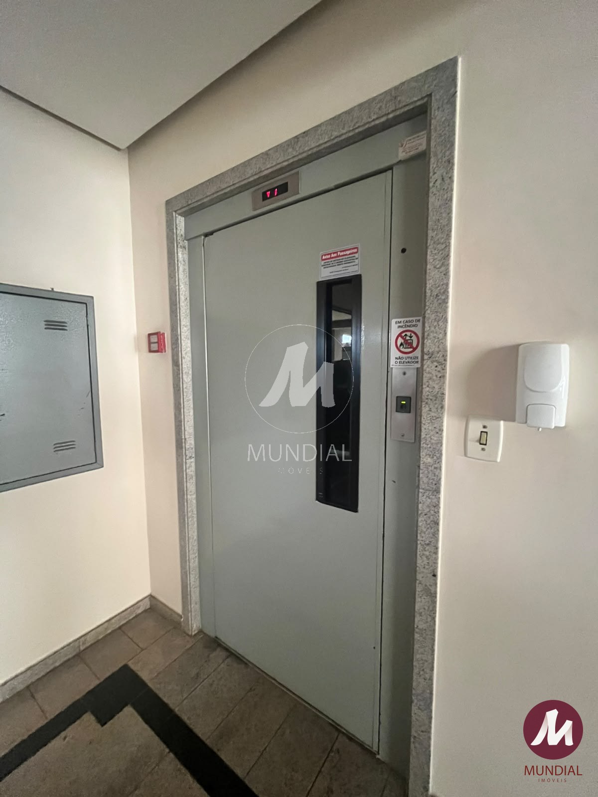 Elevador — foto 16