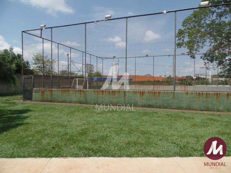Quadra de esportes — foto 13