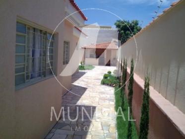 10 - Quintal/corredores