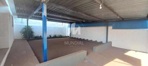 26 - Quintal/corredores