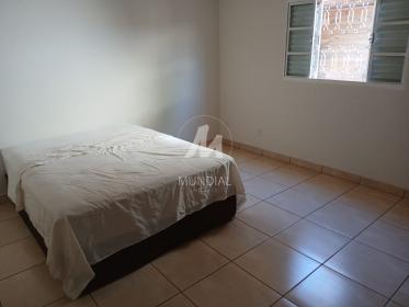 17 - Dormitorio
