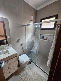 11 - Suite