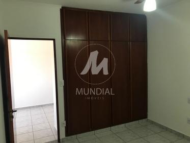 23 - Dormitorio