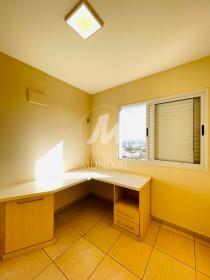 18 - Dormitorio