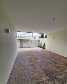 3 - Garagem/estacionamento