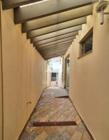 25 - Quintal/corredores