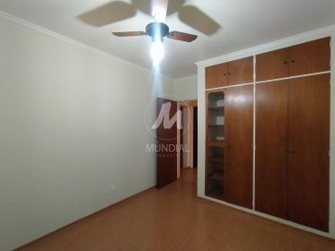 12 - Dormitorio