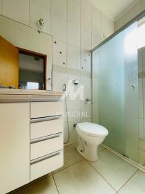 26 - Banheiro/lavabo