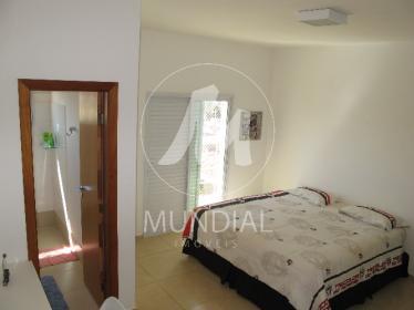 22 - Dormitorio