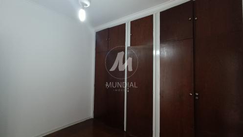 21 - Dormitorio