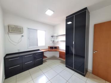 8 - Dormitorio