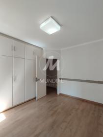 12 - Dormitorio