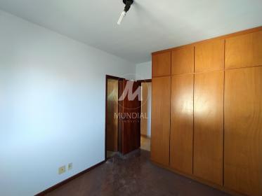 12 - Dormitorio