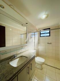 13 - Banheiro/lavabo
