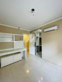 19 - Suite