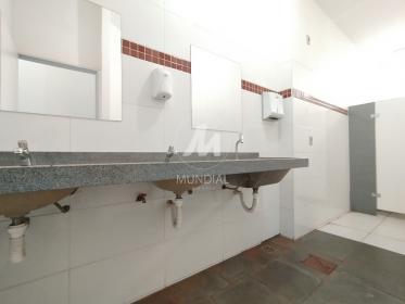 42 - Banheiro/lavabo