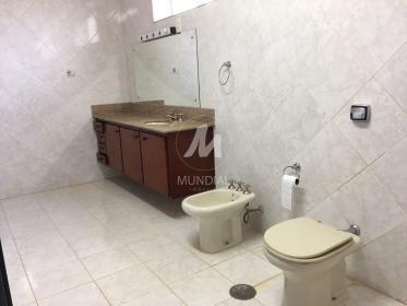 15 - Banheiro/lavabo