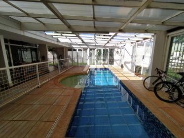 36 - Piscina