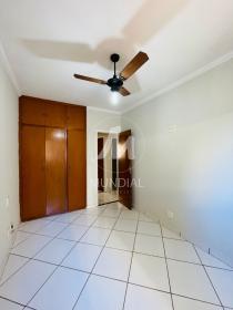 12 - Suite