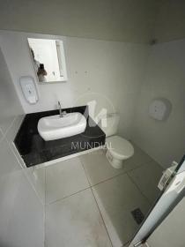 17 - Banheiro/lavabo