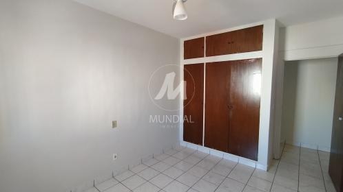 12 - Dormitorio