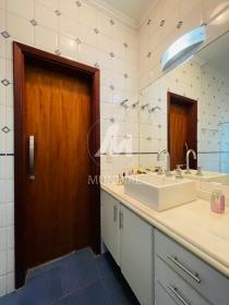 29 - Banheiro/lavabo