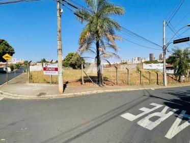 2 - Terreno/Lote
