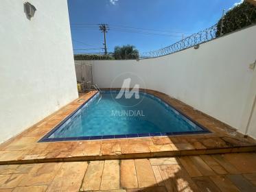 21 - Piscina