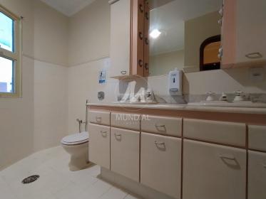 33 - Banheiro/lavabo