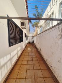 17 - Quintal/corredores