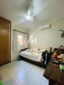 10 - Dormitorio