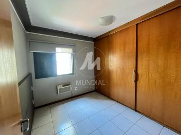 28 - Dormitorio