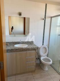 15 - Banheiro/lavabo