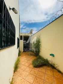 33 - Quintal/corredores