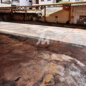14 - Garagem/estacionamento