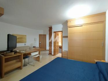 5 - Dormitorio