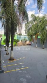 2 - Garagem/estacionamento