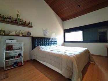 27 - Dormitorio