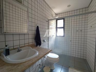 35 - Banheiro/lavabo