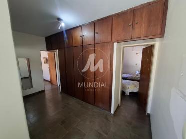 20 - Dormitorio